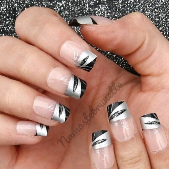 2/$16 Black & Silver French Manicure Press On Nails - Picture 4 of 9